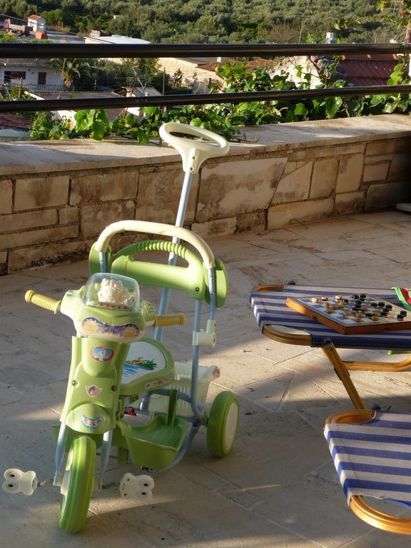 Makhairoí Fenareti Village House מראה חיצוני תמונה
