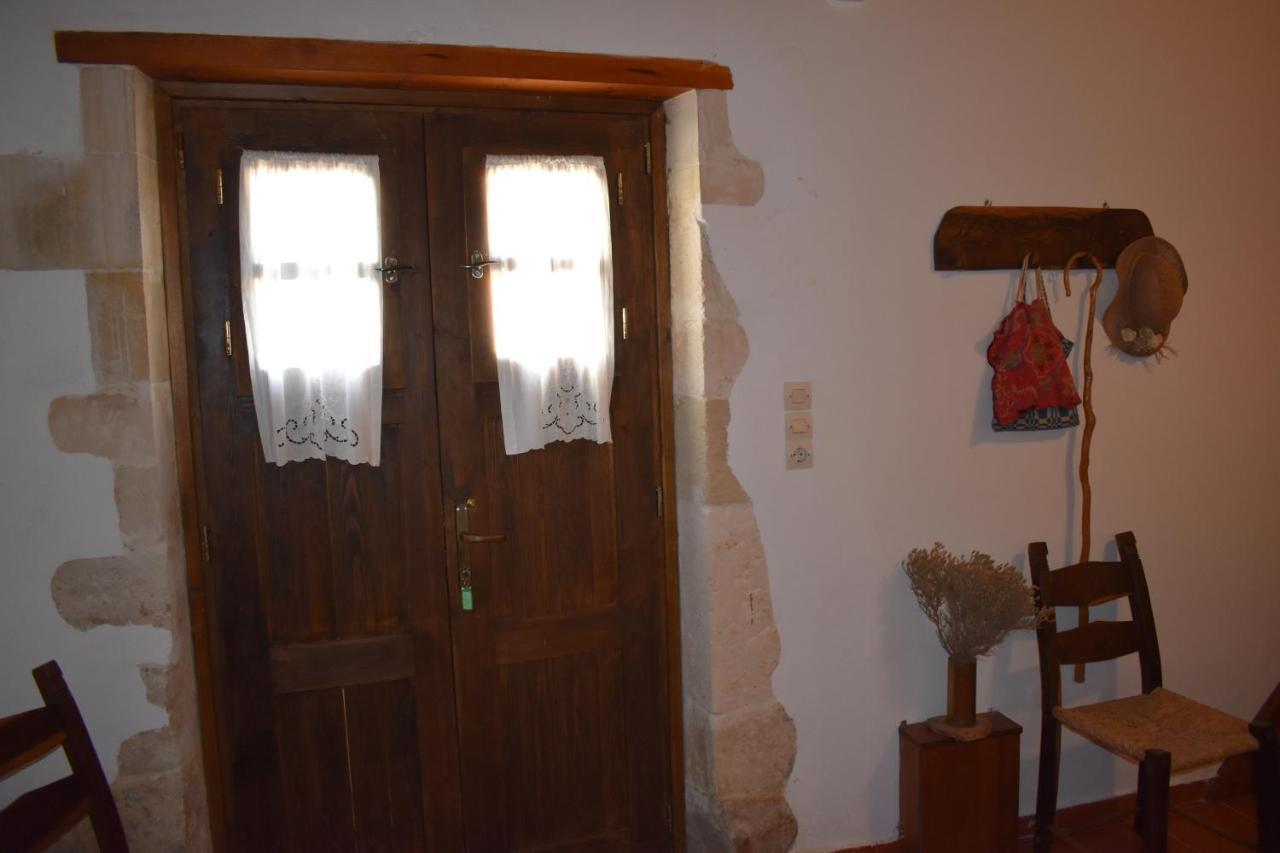 Makhairoí Fenareti Village House מראה חיצוני תמונה